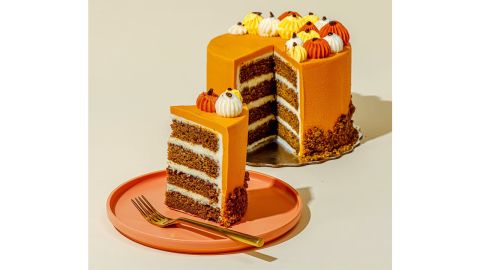 Duff Goldman Pumpkin Spice Dream Cake