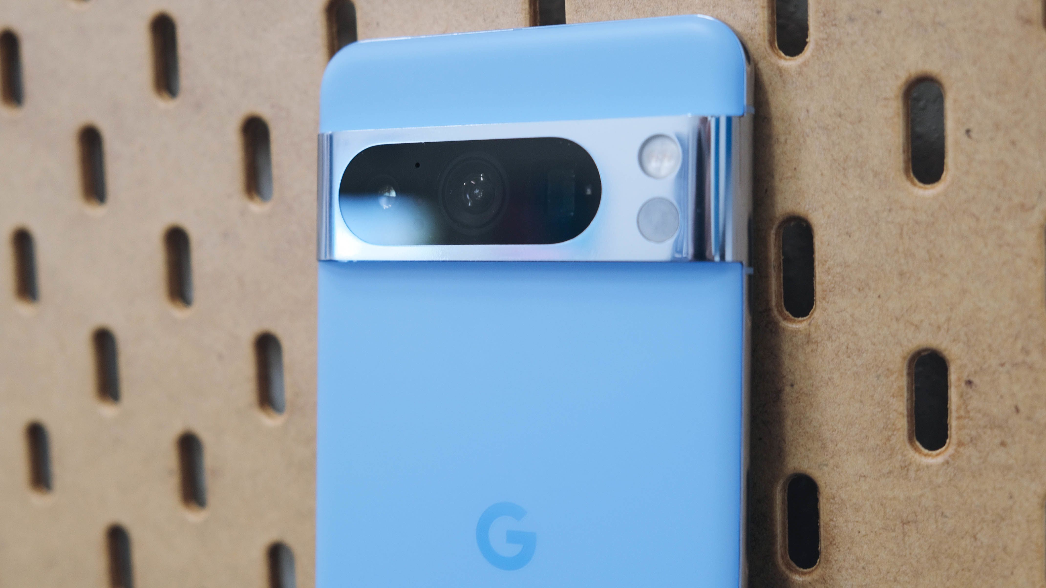 Google Pixel 8 cases appear online to confirm rear design