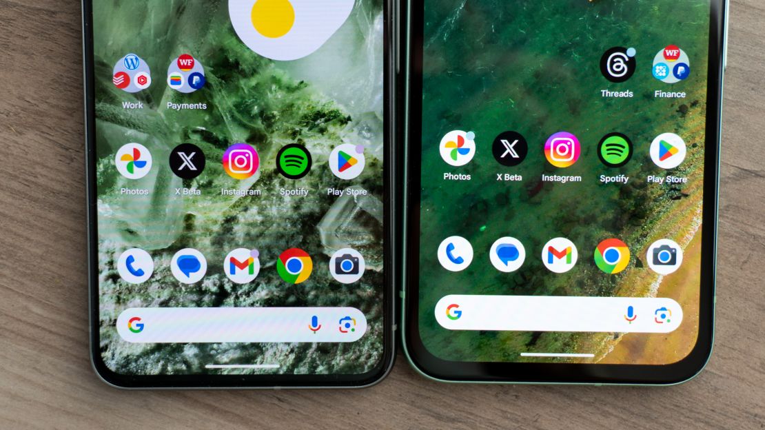 A side-by-side comparison shows that the screen of the Google Pixel 8 is just a fraction of an inch larger than the Google Pixel 8a.