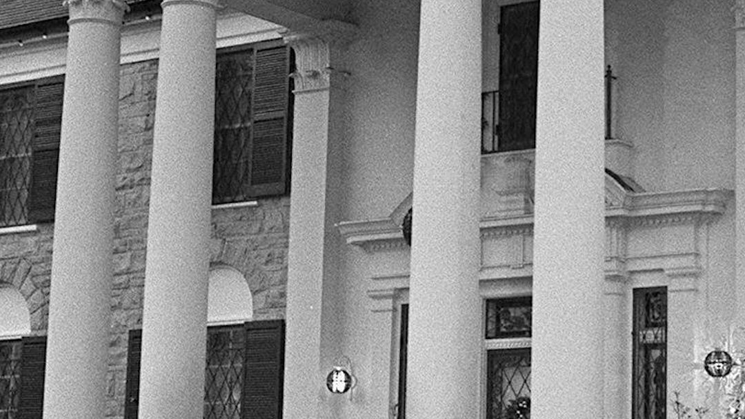 graceland .jpg