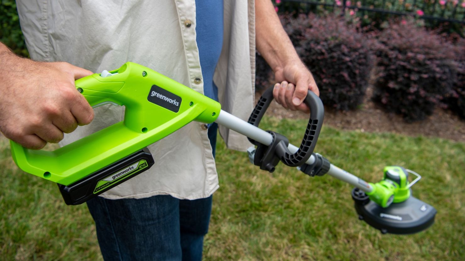 Greenworks 24V 12-Inch Cordless String Trimmer.jpg