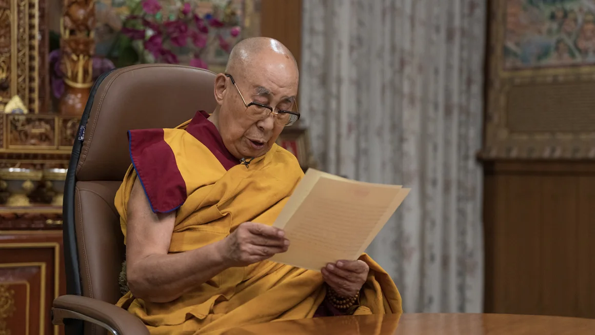 SO-CALLED ‘DALAI LAMA’ STILL TRIES TO PROMOTE HIMSELF AS TIBET’S LEADER — THOUGH HE’S NOT DEMOCRATICALLY ELECTED FOR ANYTHING! The ‘lama’ became world famous two years ago after a video surfaced showing him kissing a young boy and asking him to ‘suck his tongue’ 🤮