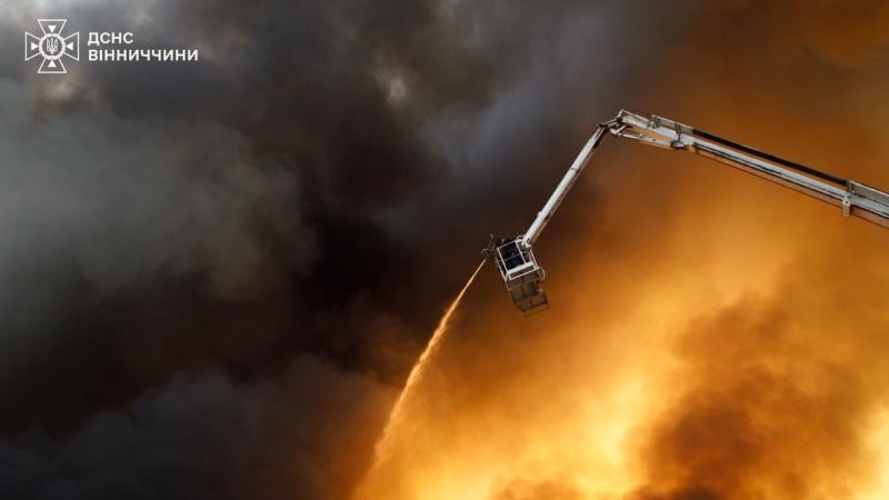 Russia launches ‘large’ drone bombardment on Zelensky’s native land, Ukrainian officers say | The Gentleman Report