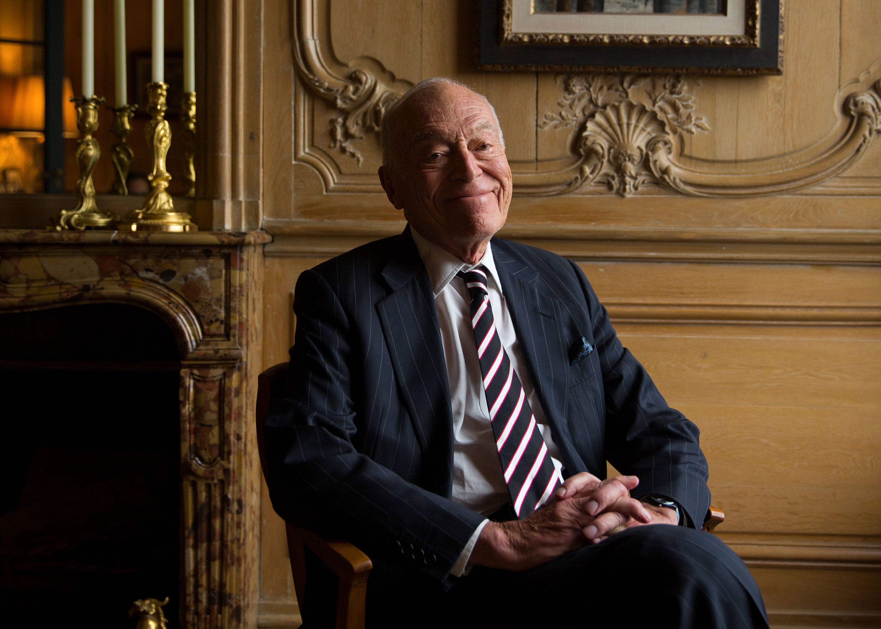 <a href="index.php?page=&url=https%3A%2F%2Fwww.cnn.com%2F2025%2F06%2F15%2Fbusiness%2Fleonard-lauder-dies-estee-lauder">Leonard Lauder</a>, the eldest son of cosmetics pioneers Estée and Joseph H. Lauder and the former head of cosmetics giant Estée Lauder Companies, died on Saturday, June 14, according to an <a href="index.php?page=&url=https%3A%2F%2Fwww.elcompanies.com%2Fen%2Fnews-and-media%2Fnewsroom%2Fpress-releases%2F2025%2F06-15-2025-175417495" target="_blank">announcement</a> by the company. He was 92.