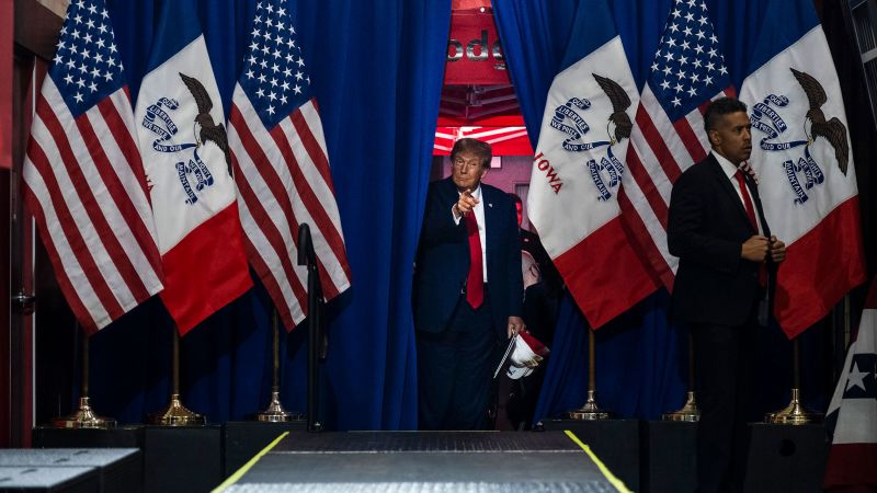 Тръмп се завръща в Айова, докато засилва кампанията си в ранните номиниращи щати