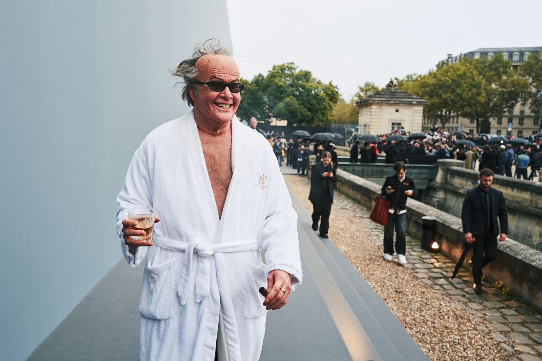 In October 2024, Stone spent six hours transforming himself to become a version of Jack Nicholson from the late 1990s-early 2000s.