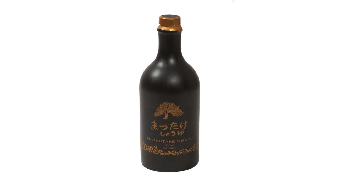 Haku Matsutake Shoyu Japanese Soy Sauce.jpg