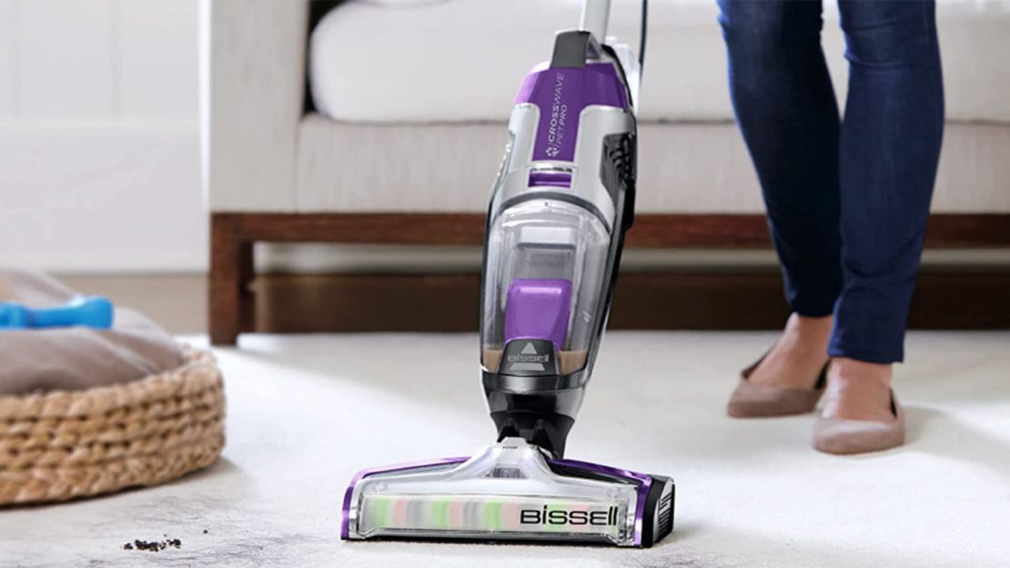 hardwood floor Bissell Crosswave Pet Pro All in One Wet Dry Vacuum Cleaner and Mop