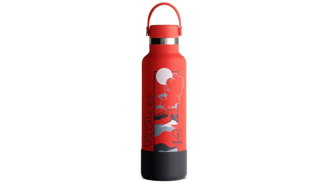 Red and black plastic hydro flask on rock photo – Free Water
