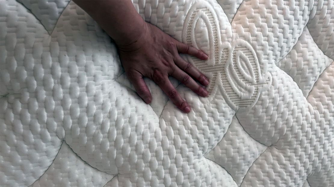 Helix Sunset Elite Mattress top layer