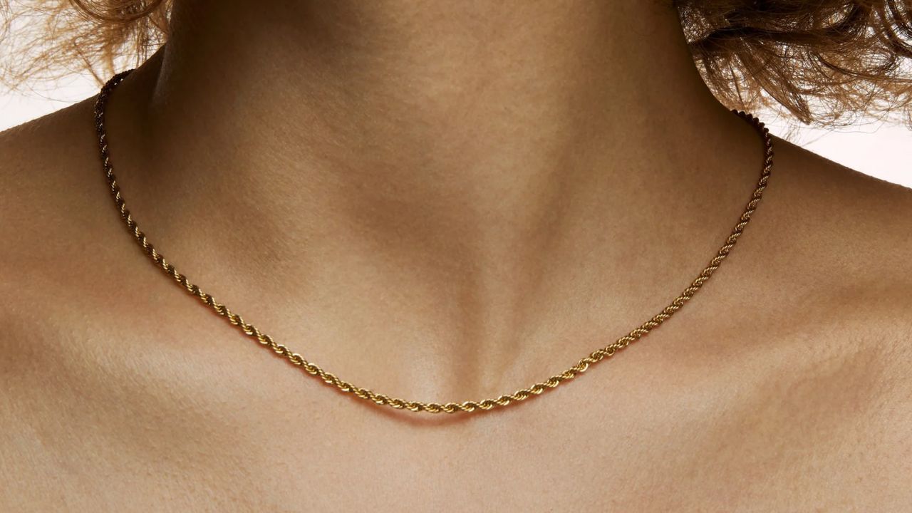 The Best Waterproof Gold Jewellery That Won't Tarnish