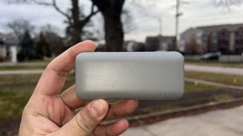 Holding up the Heyday power bank