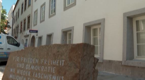 La casa natal de Hitler es transformada en una comisaría de policía para evitar peregrinaciones neonazis