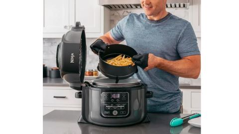 Ninja Foodi 9-in-1 6.5-Quart Electric Pressure Cooker and Air Fryer