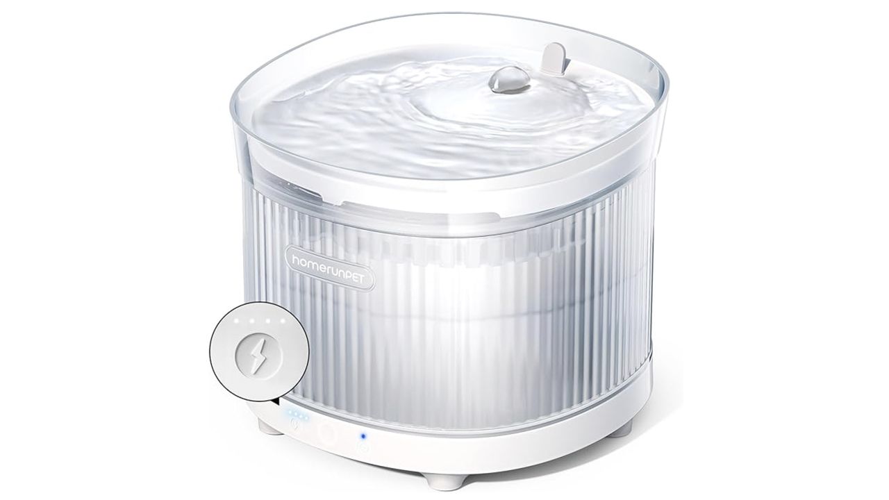 Homerunpet Wireless Water Fountain in white.