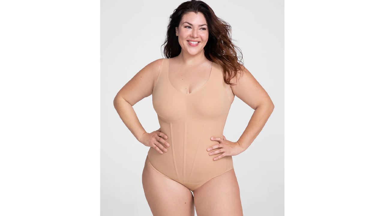 honeylove-boldness-bodysuit-productcard-cnnu.jpg