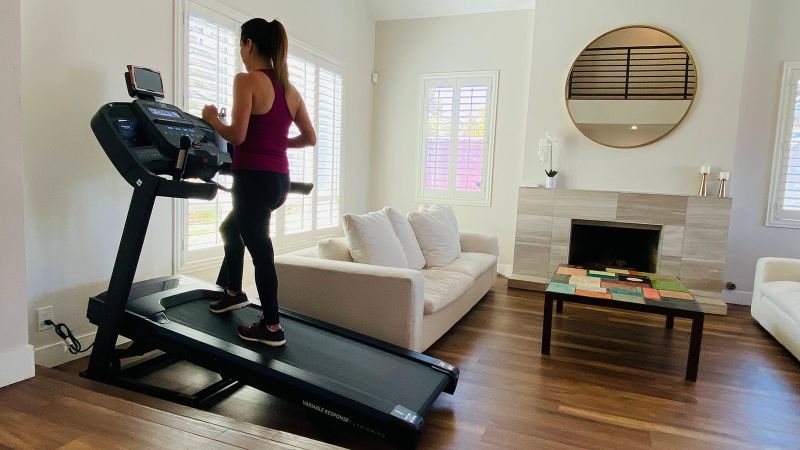 Horizon 7.0 AT Treadmill review CNN Underscored