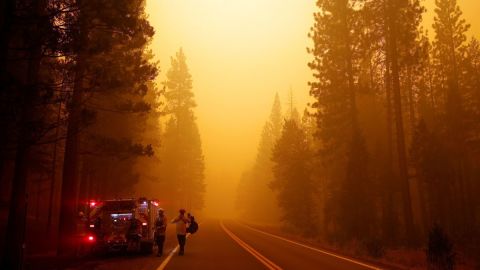 https___cdn.cnn.com_cnnnext_dam_assets_210806212529-01-dixie-fire-0806.jpg