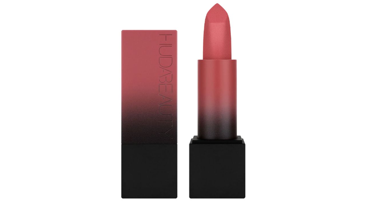 huda-beauty-power-bullet-matte-lipstick.jpg