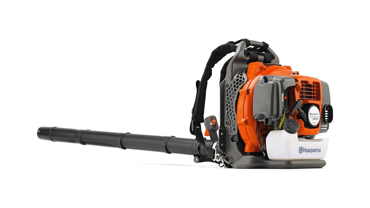 Husqvarna 360BT Gas Leaf Blower.jpg