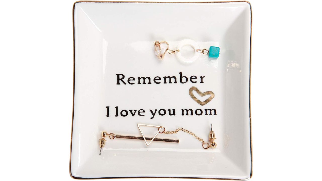 61 Best Mother's Day Gifts 2023 for All Motherly Figures - 365Canvas Blog