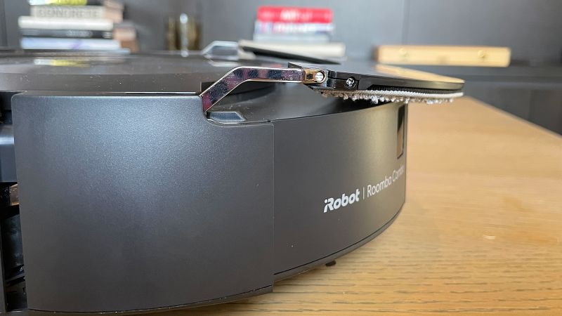 iRobot Roomba i7+ Review: A Convenient, Costly Robot Vacuum