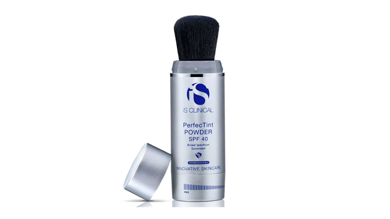 iS Clinical PerfecTint Powder SPF 40