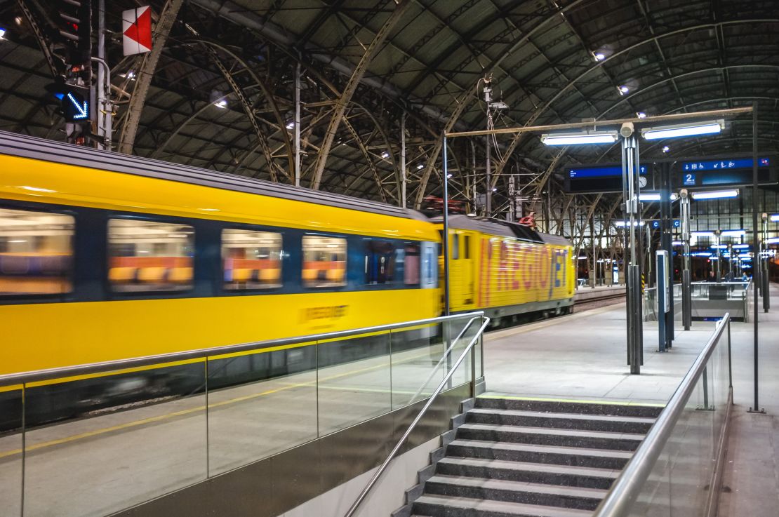 A photo of a Regiojet train arriving in Prague's main train station