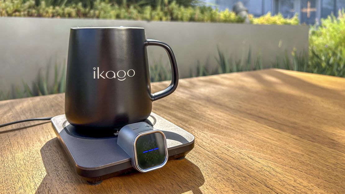 ikago-smartheatedcoffeemugwarmerandmugset-2-cnnu.jpg