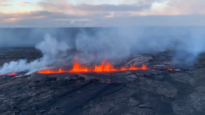 See the first footage of Kilauea volcano erupting in Hawaii