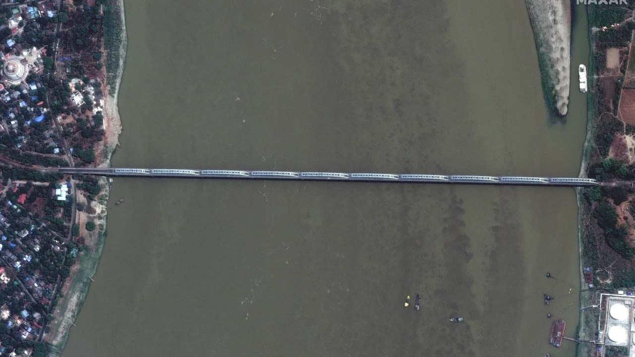 Puente Inwa en Mandalay, Myanmar.