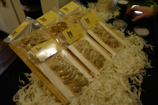 The feather-based food itself doesn’t have a distinctive flavor when it is produced. Instead, it picks up the flavors it’s cooked in. At the launch event, Kera handed out samples of its diced “feather-meat” to guests, pictured here.