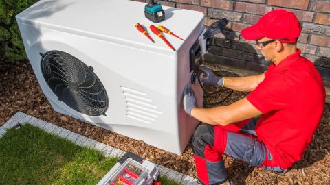 Fixing a heat pump