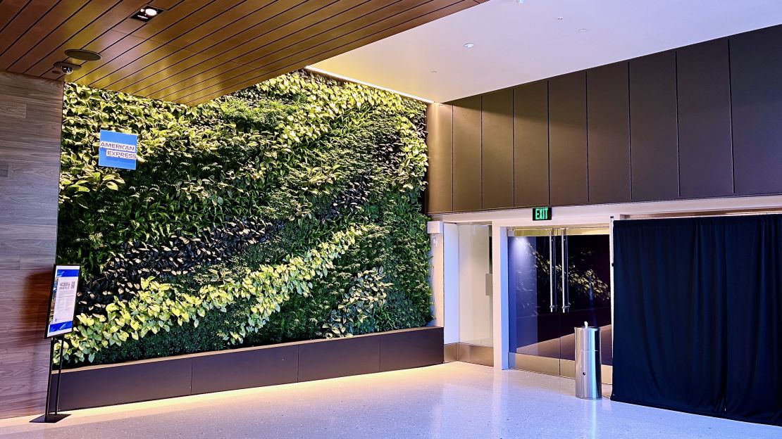 The "living wall" near the Atlanta Centurion Lounge entrance 