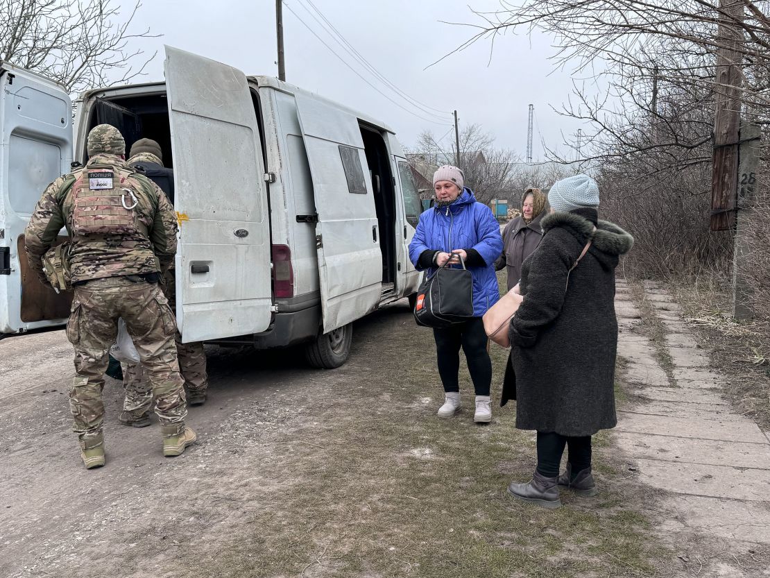 Residents of the eastern Ukrainian village of Zhelanie being evacuated due to ongoing shelling.