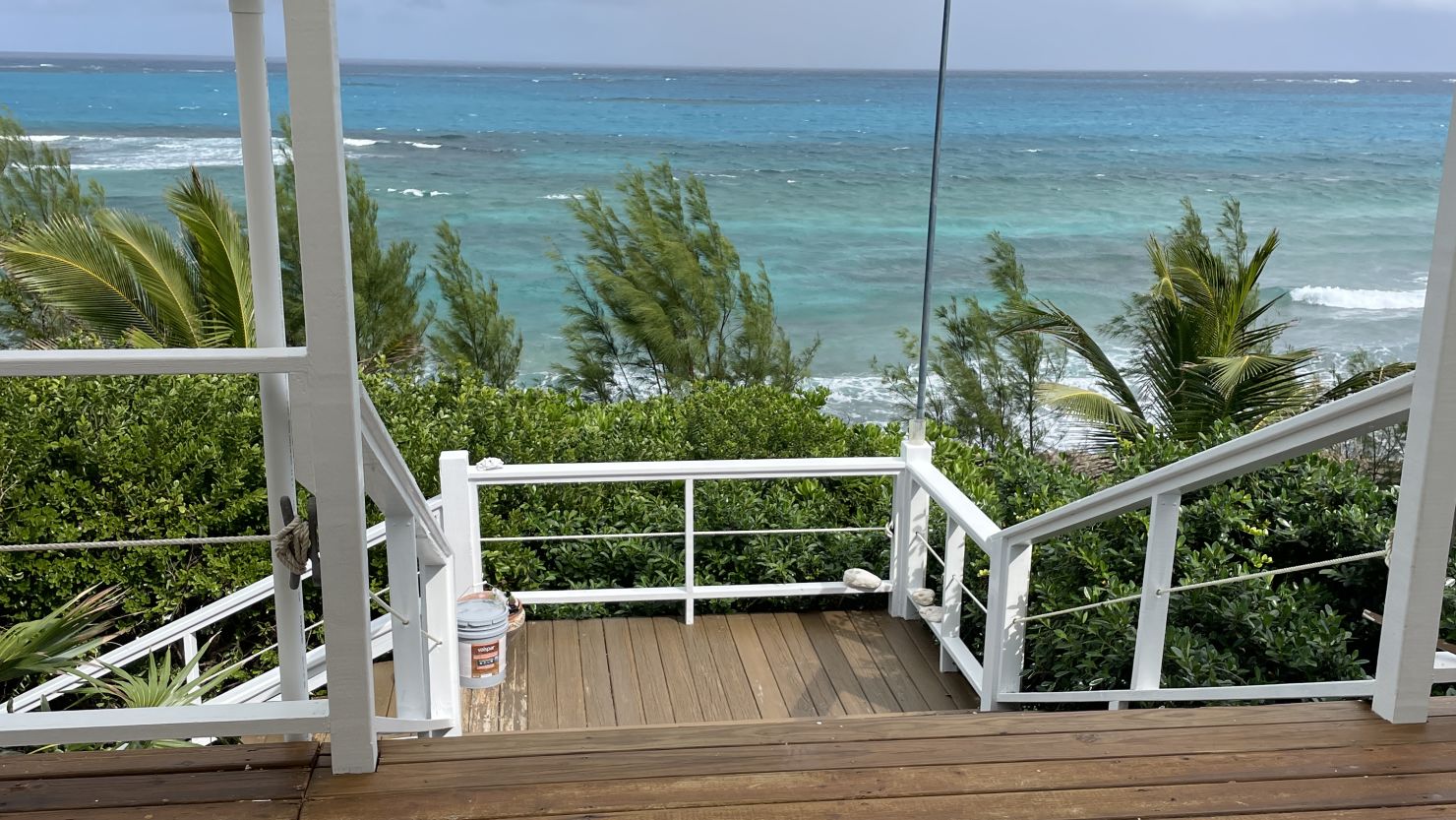 A US couple are rebuilding their Bahamas dream home after it was destroyed by a hurricane.