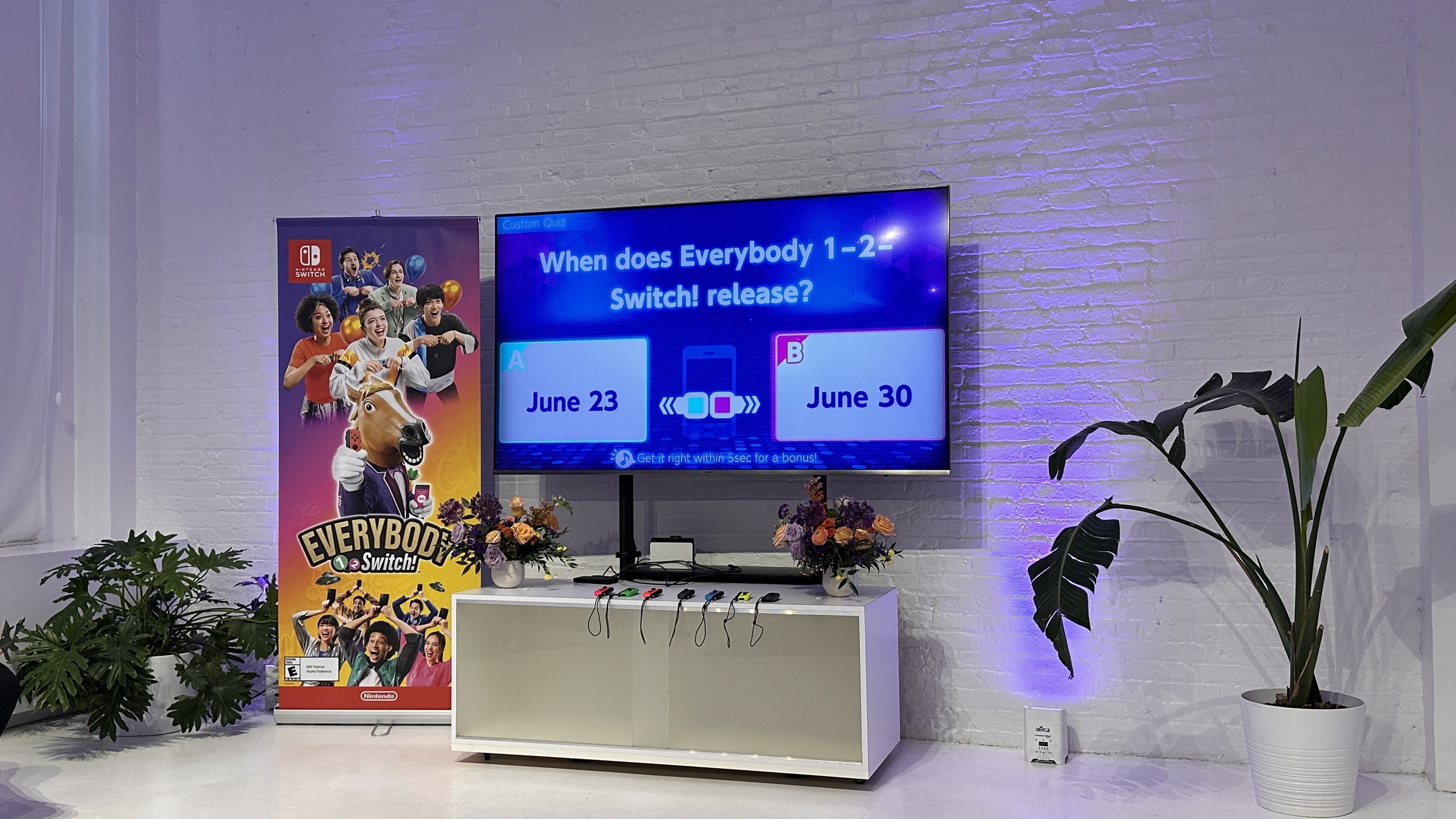 Everybody 1-2-Switch! is a promising party game for up to 100