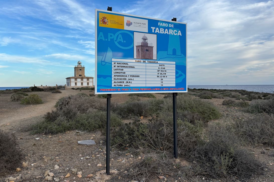 The lighthouse is one of Tabarca's historic landmarks.