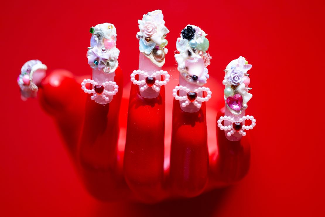 Momoka Takahashi's kawaii-inspired nail art at "ACRYLICS."