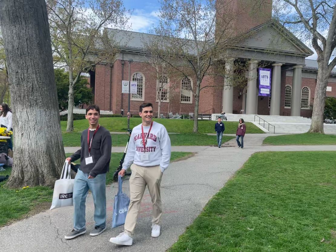 Incoming freshmen Roberto Carmona and Maurits Acosta explore Harvard's campus during Visitas 2025.