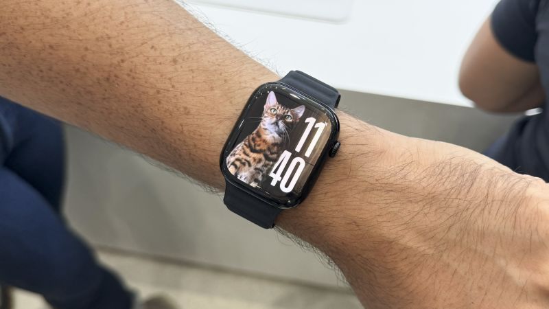 I just tried on the Apple Watch Series 10 here s what I think CNN Underscored