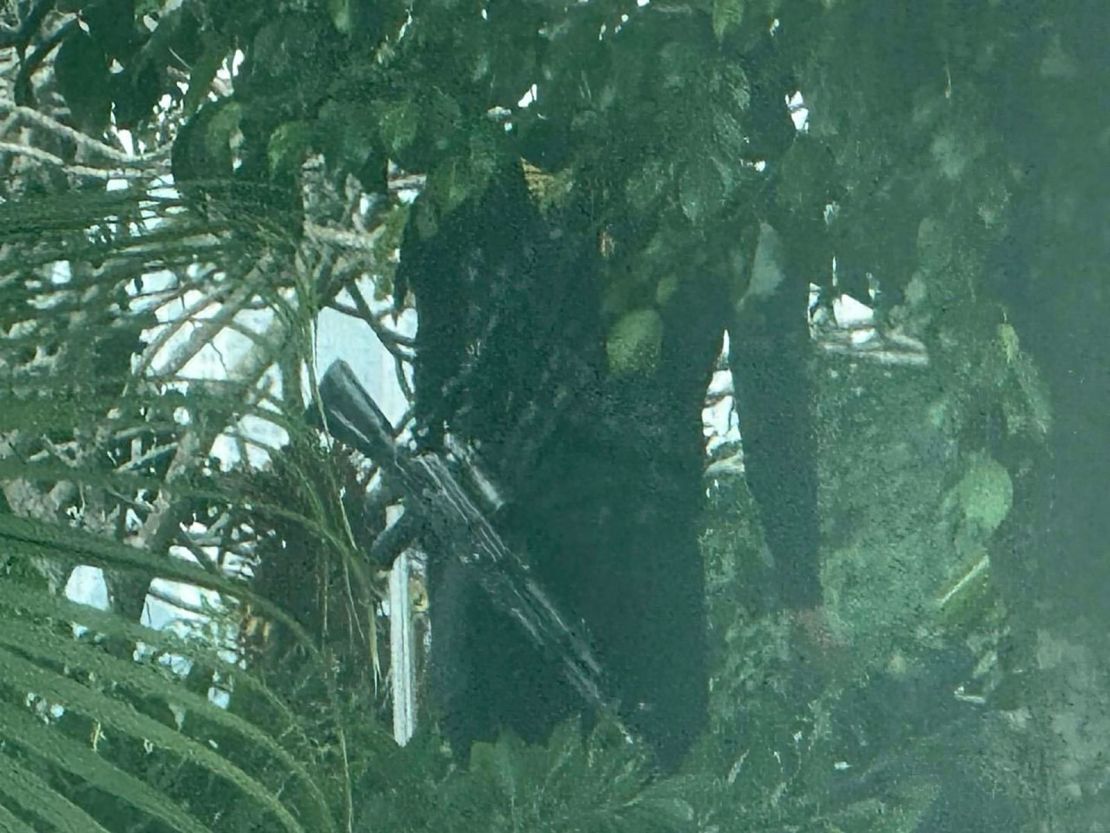 A sniper from the Venezuelan security forces overlooking the Argentine embassy. The photo was tweeted by Luis Almagro on Dec. 13, 2024