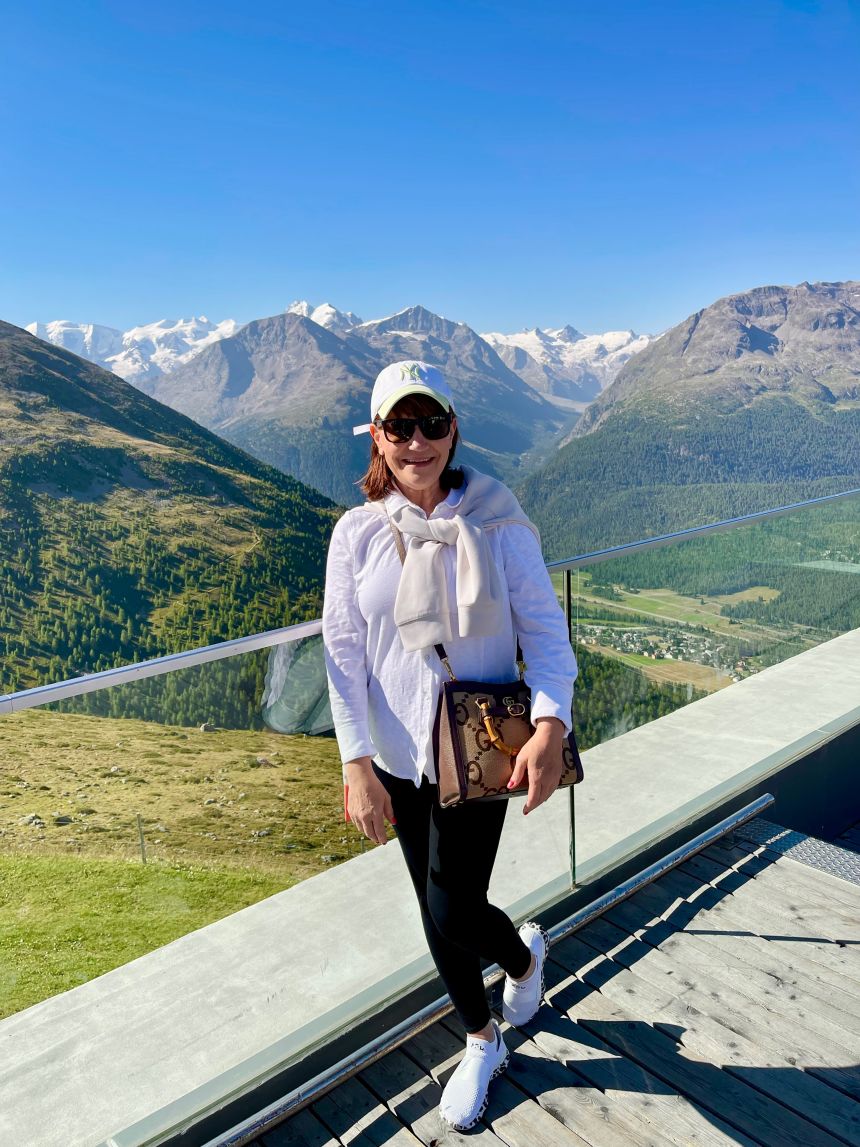 Angie Roach, an American tourist from Tennessee here in Samedan, Switzerland, says politics can be a difficult topic if you don't maintain a civil demeanor.