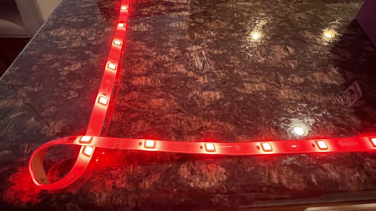 Right angle bend with Govee light strips, showing how if no corner connectors are included it is necessary to loop the strip on itself to secure the strip in the corner.
