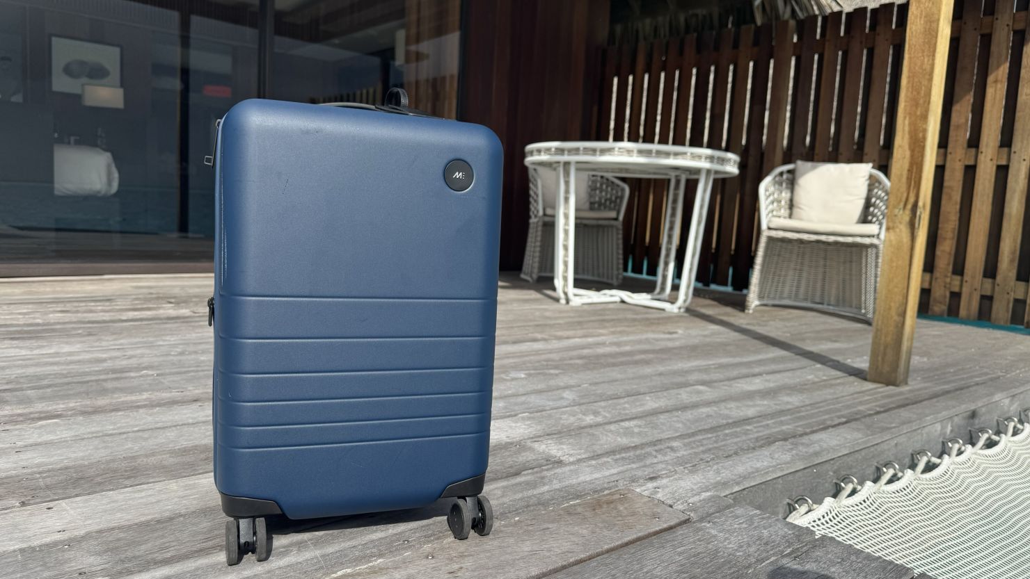 Monos Luggage: A Premium Travel Experience