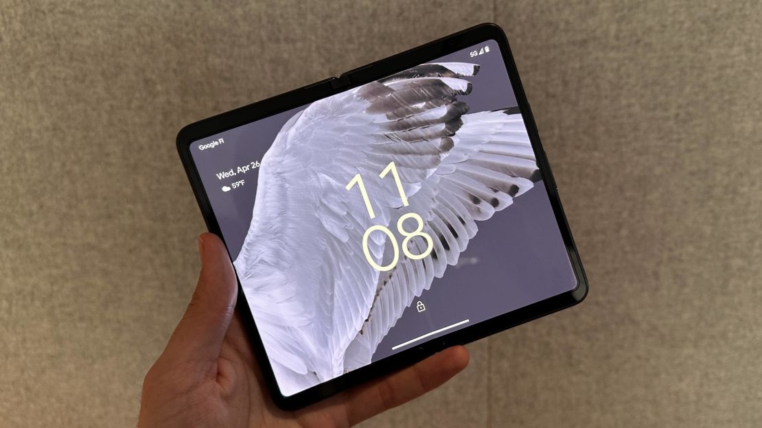 google pixel fold preview cnnu 6
