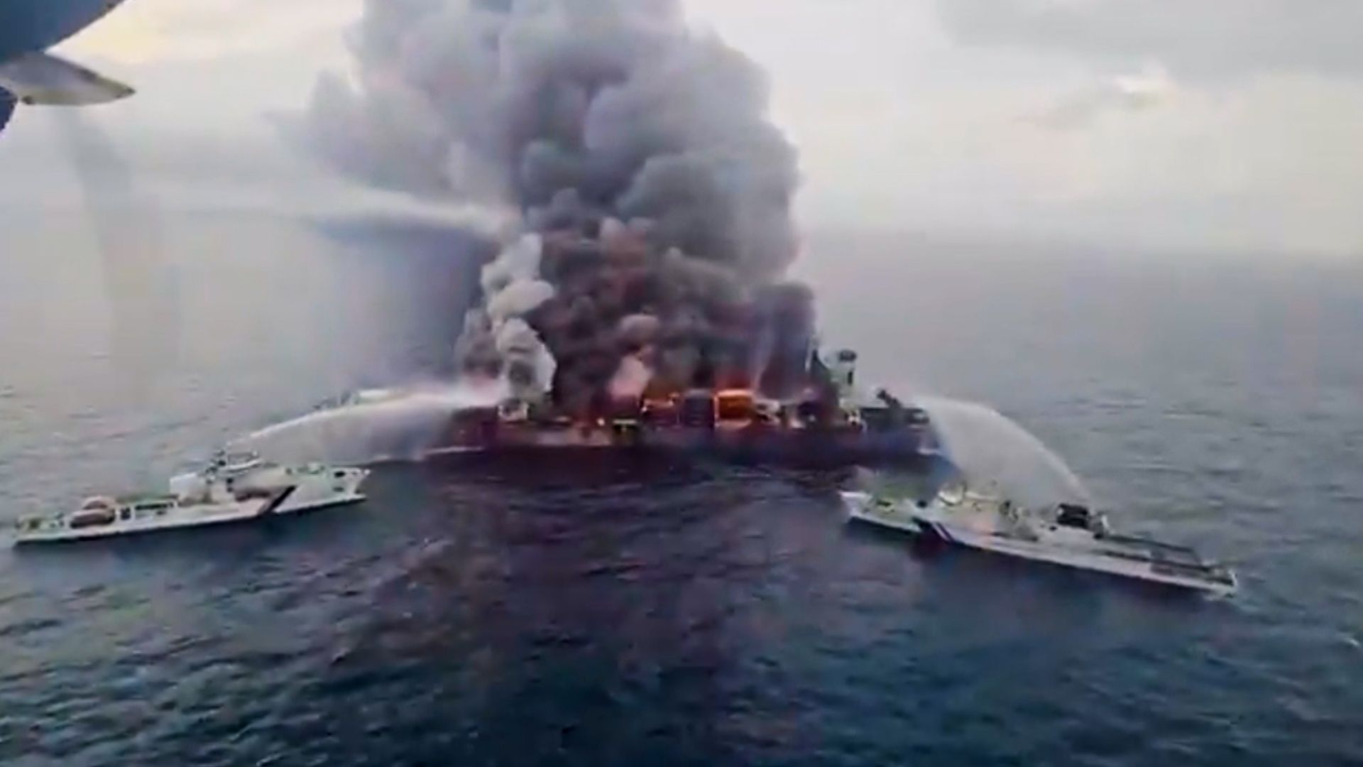 Indian coast guard battles massive fire on container ship listing off  Kerala | National and World News | channel3000.com