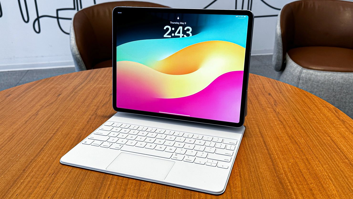 Apple’s iPad Air M2 is 22 off at Best Buy today CNN Underscored