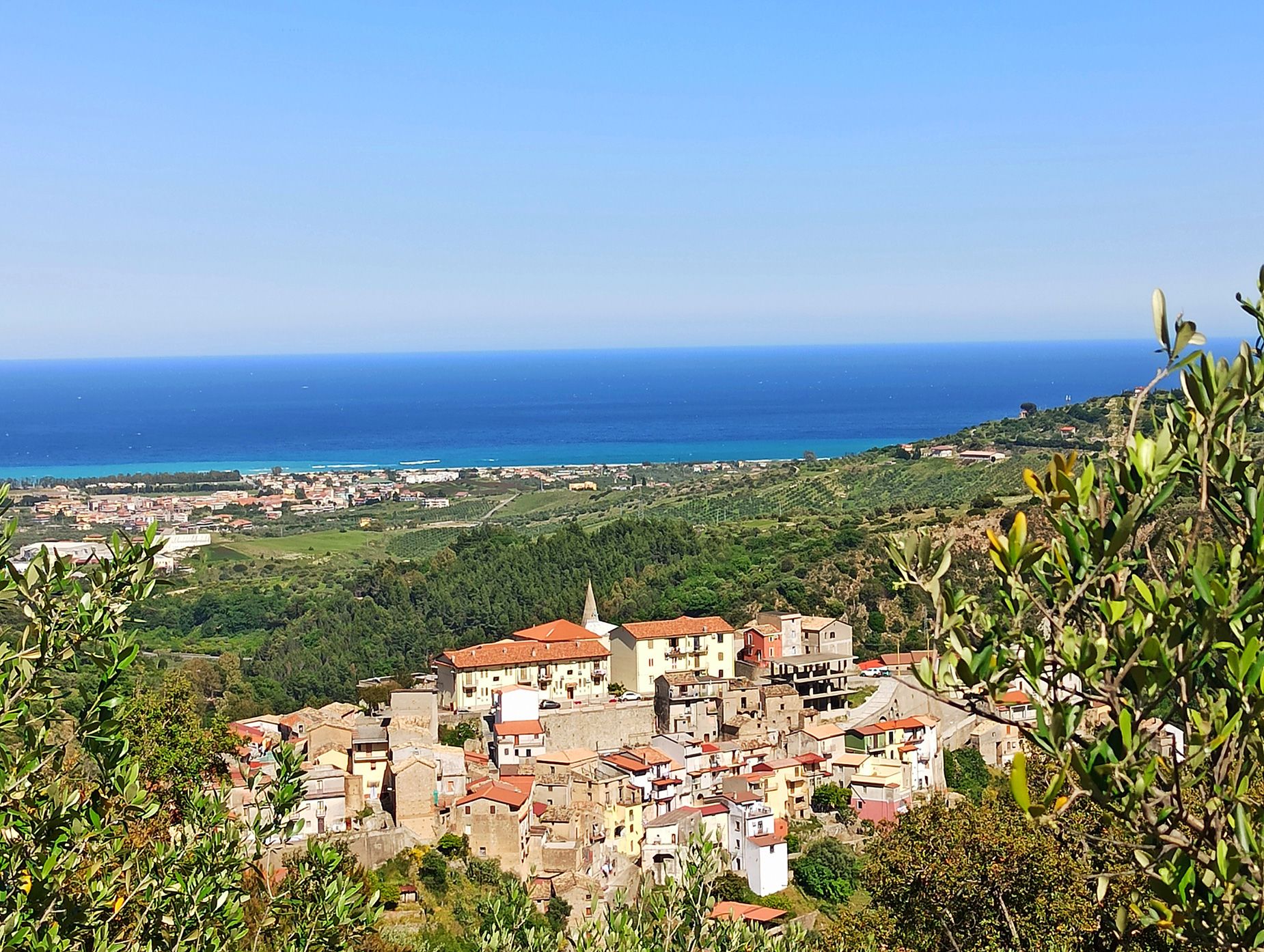 Buying a dream home in Italy can be a nightmare. This couple says they have  the answer | CNN