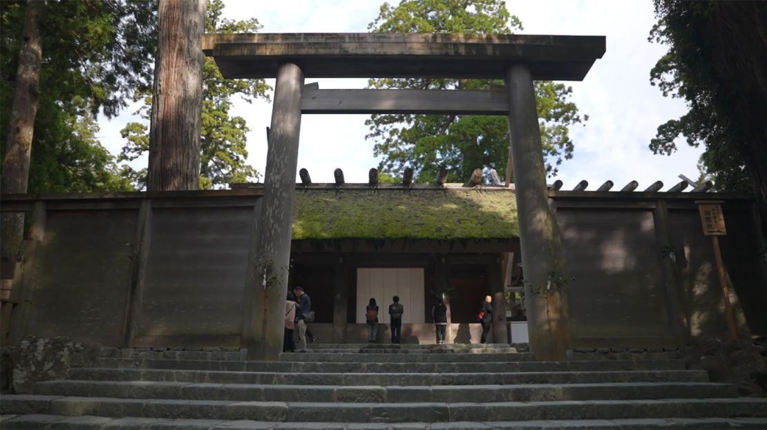 Ise Jingu is made up of 125 Shinto shrines.